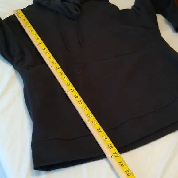 Fablectic women's size Large black sweatshirt with attached head wear. - Picture 8 of 8